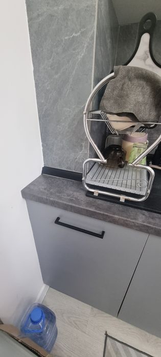 Продаётся кухня встраеваемая