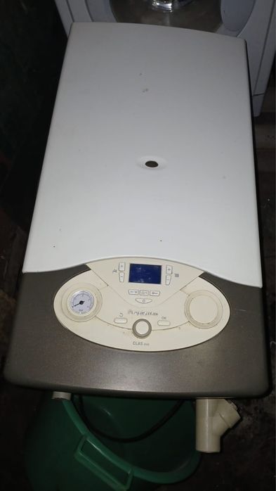 Газовая печка Ariston