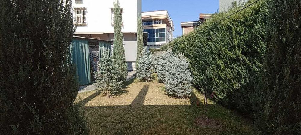 Под офис 100 кв.м, 4-комнат+кухня, дворик, своя парковка, метро рядом