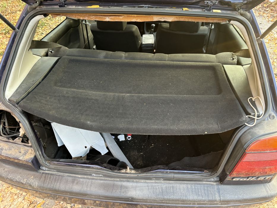 Фолксваген голф 3 GT 3ри врати. Цял за части.