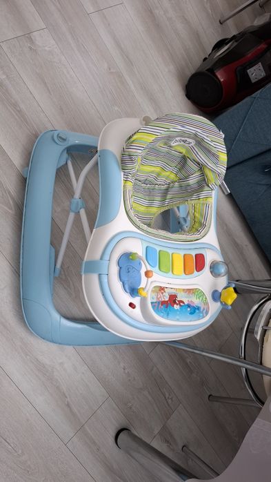 Продам детские ходунки