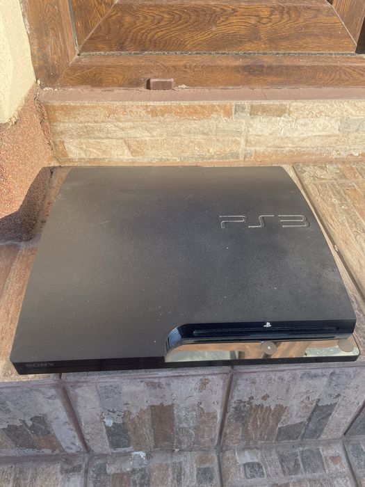 Playstation 3 + 2 joystick uri