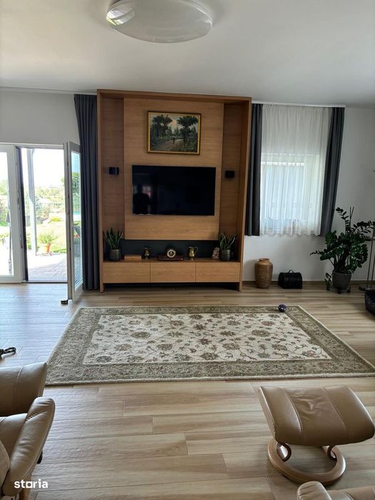 Vand vila ultramodern in Feleac