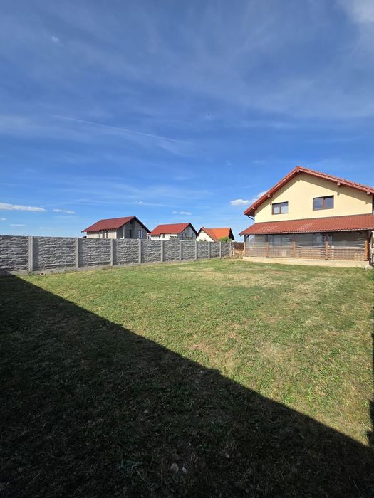 Proprietar - vând casă individuală modernă, Sânandrei