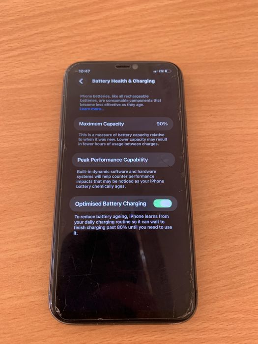 iPhone 11 128GB 90% baterie