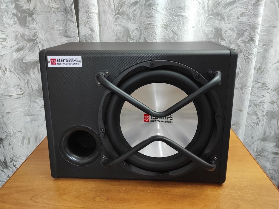 Продаю сабвуфер 5элемент 1205