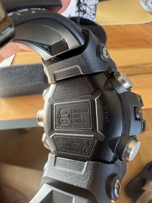 G-shock GG-100BTN-1AER Burton