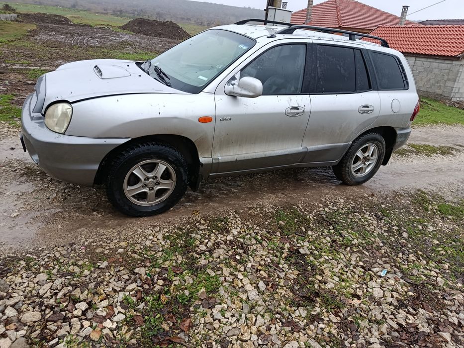 Продава се на Части Hyundai Sante Fe