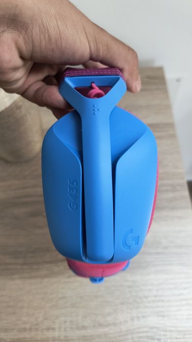 Casti Logitech G435