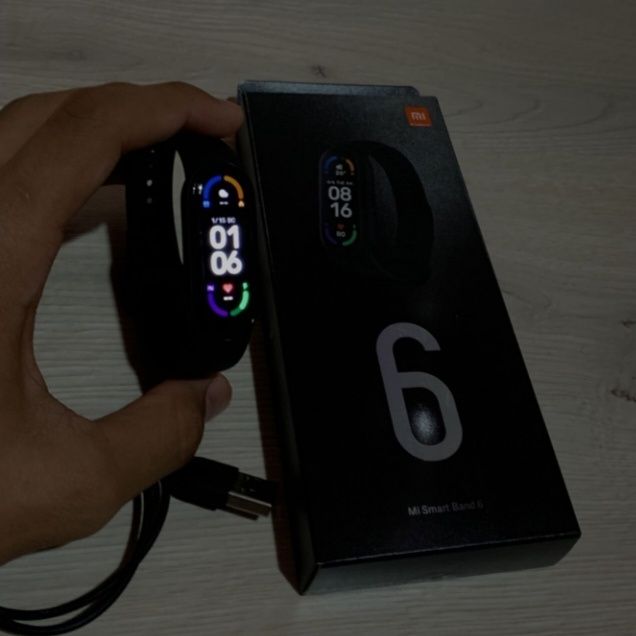 Mi band 6. На запчасти.