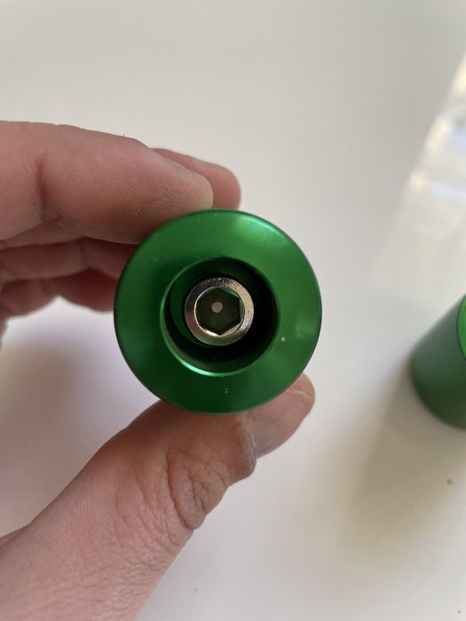 Capete de ghidon moto verzi