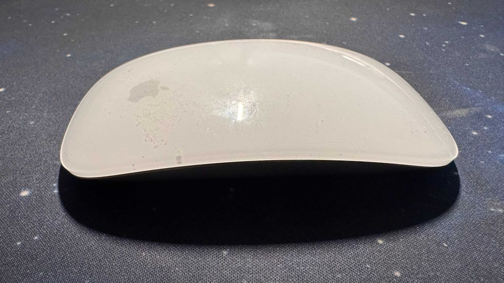 Apple Magic Mouse 2 model A1657