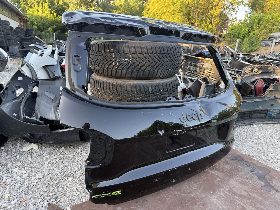 Капак Багажник Jeep Avenger 2023 год.-