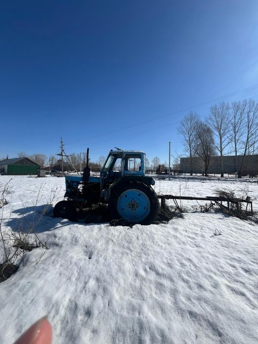 Срочно продам трактор