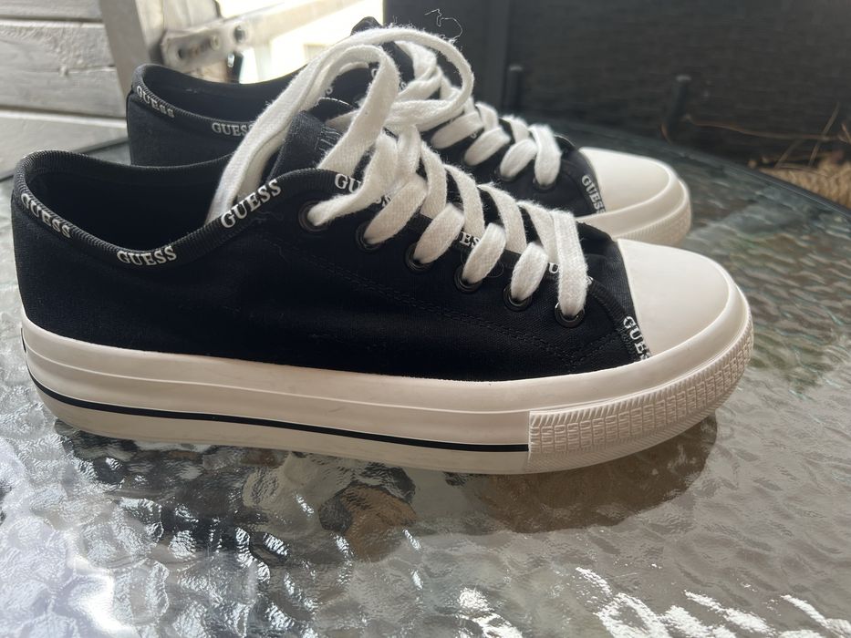 Дамски Сникърси / Кецове Guess