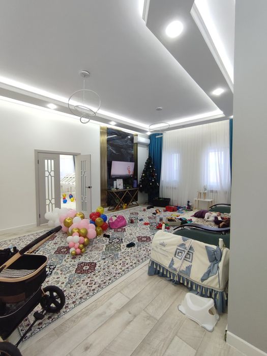 Продам частный дом в Зарослым