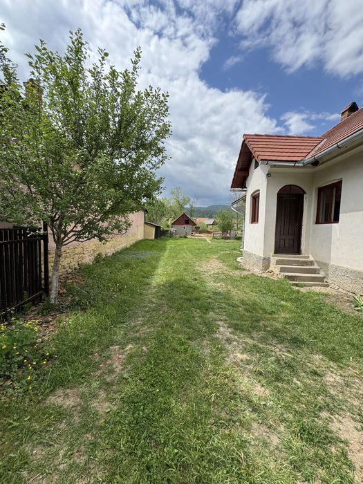 Casa de vanzare , Loc.: Casinu Nou, Judetul :Harghita