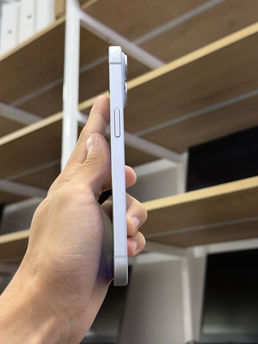 Продам Iphone 15 128GB 81%