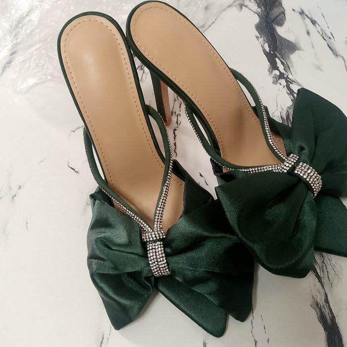 Туфли размером 38