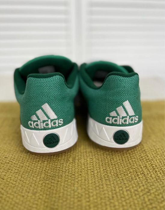 Кроссовки adidas