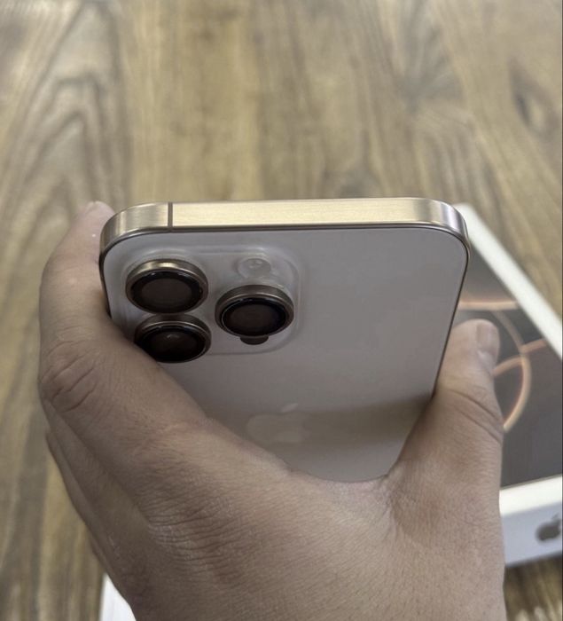 Iphone 16 pro max 256 95% yomks sim+esim