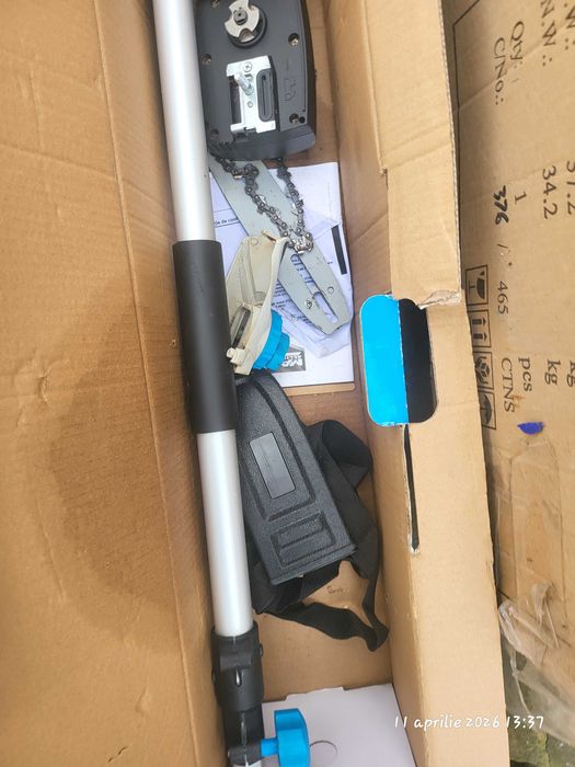 Fierastrau electric telescopic
