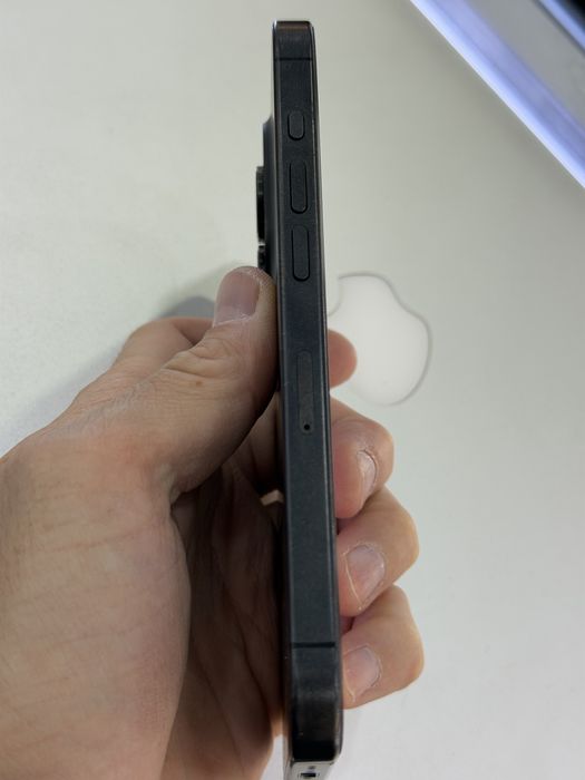 iPhone 15 Pro 256. 83 %