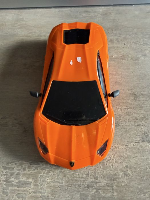 2 masinute Ferrari+Lamborghini