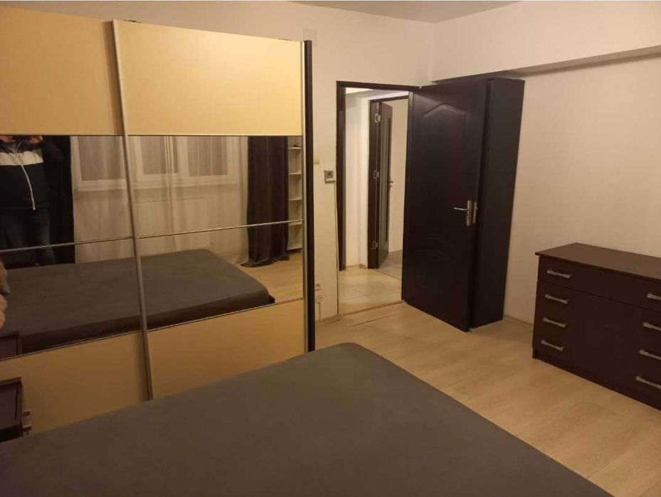 Apartament cu doua camere modern si spatios in Fratii Golesti