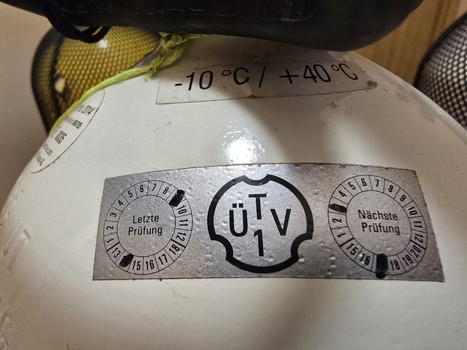 Водолазни бутилки BTS twin set