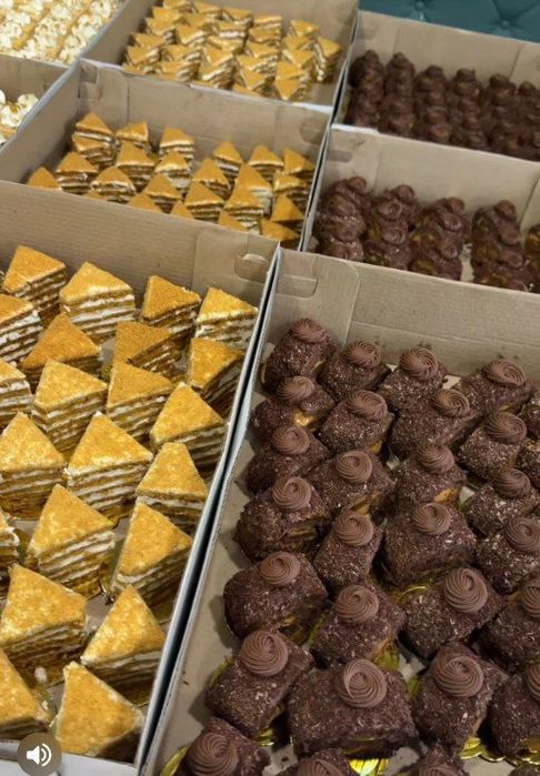 Торт Заказ пирожные европейские и Ковурдок, ассорти быстро и дёшево и