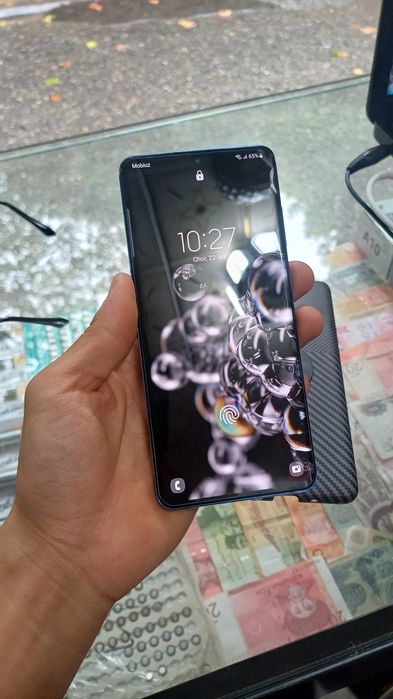 Samsung S20 plus 5g 12/256 230$