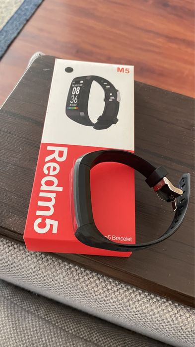 Смарт браслет