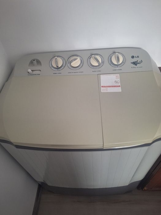 Продаётся стиральная машина полуавтомат