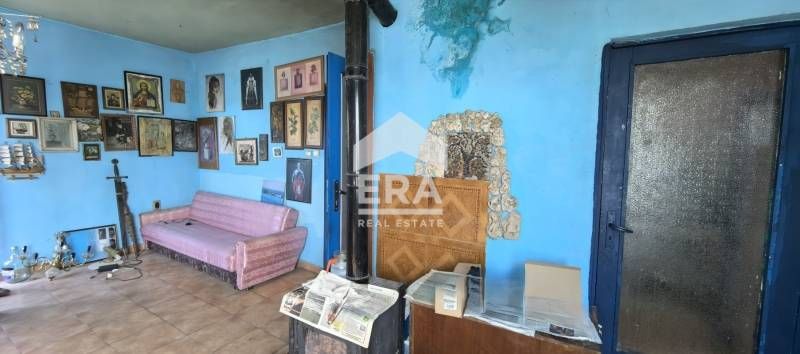 Продава се Четиристаен апартамент в Варна, Автогара - 108 кв.м за 435 €/кв.м - Снимка #2