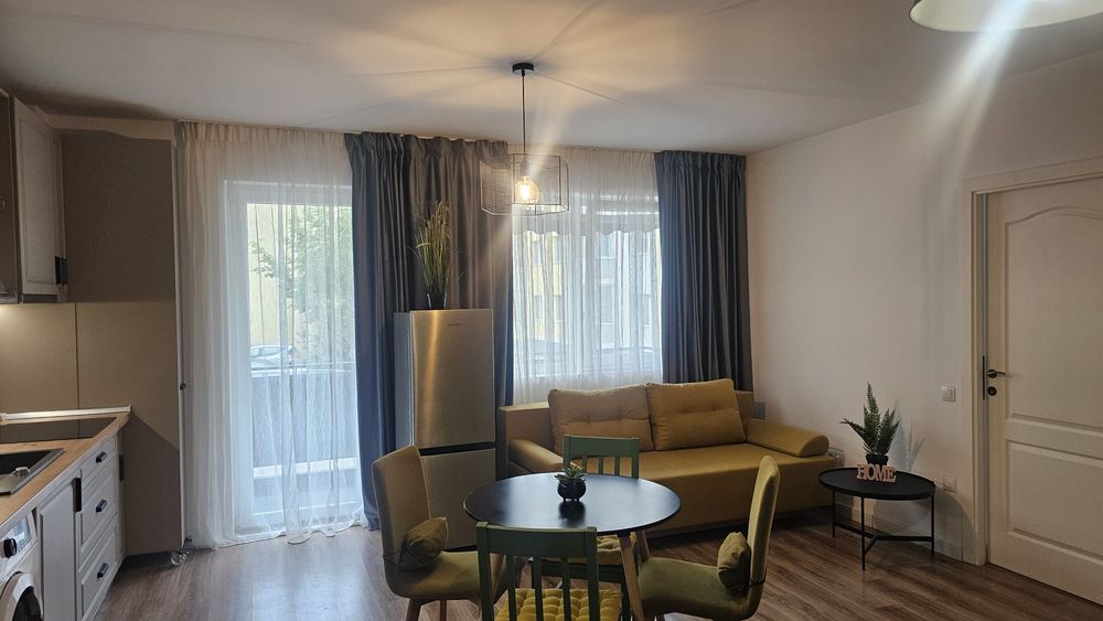 Apartament de închiriat