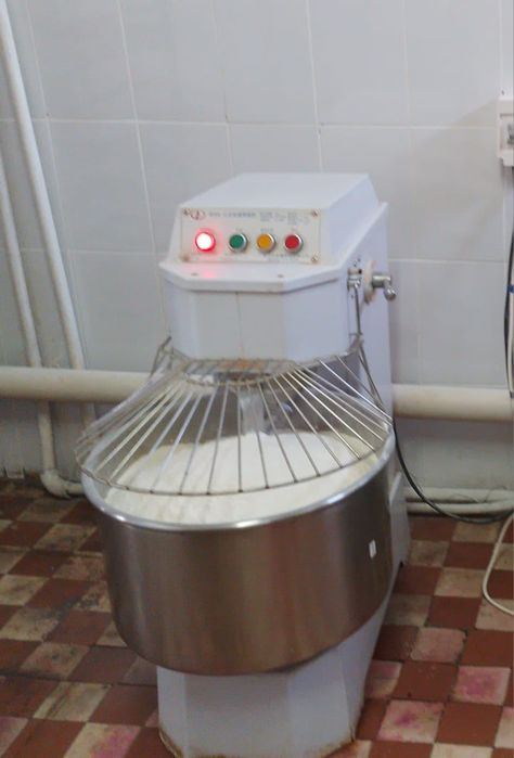 Продам оборудование для пекарни