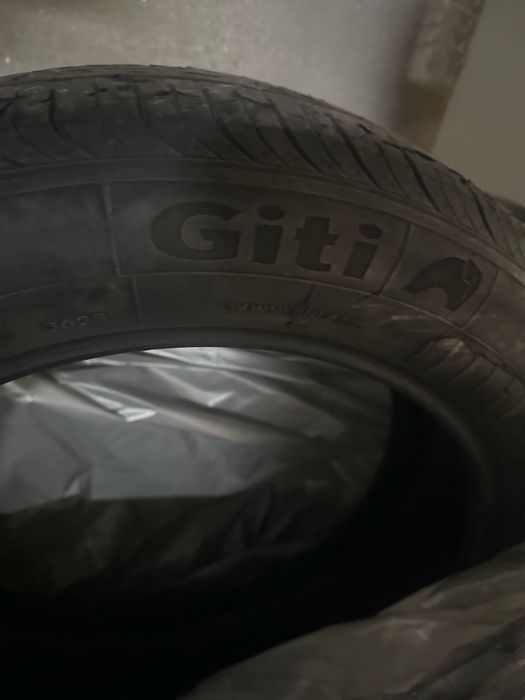 Шины летни б/у 225/55/r19