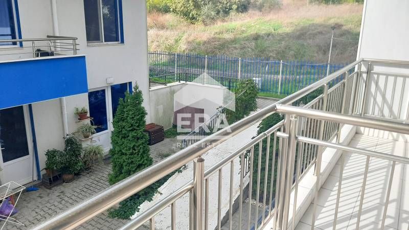 Продава се Едностаен апартамент в Поморие - 32 кв.м за 1172 €/кв.м - Снимка #10