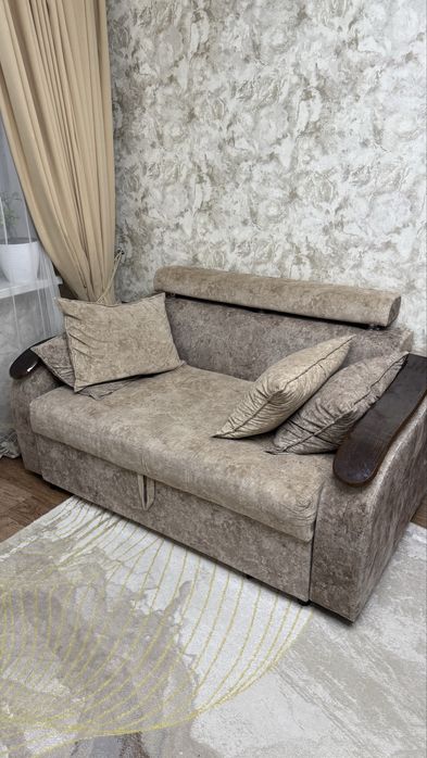 Продаётся угловой диван