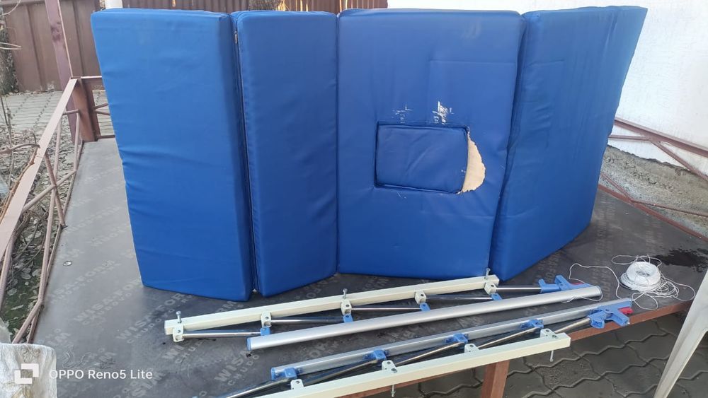 Медицинская кровать