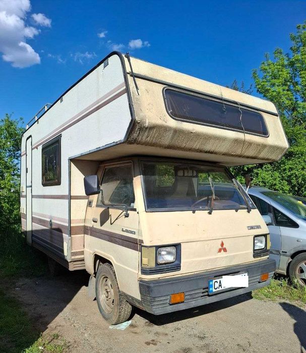 Кемпер Mitsubishi L300