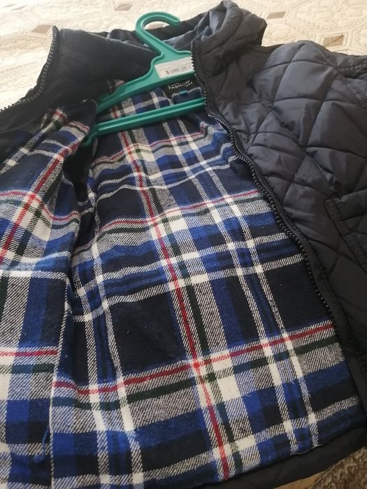 Куртка на мальчика на 110