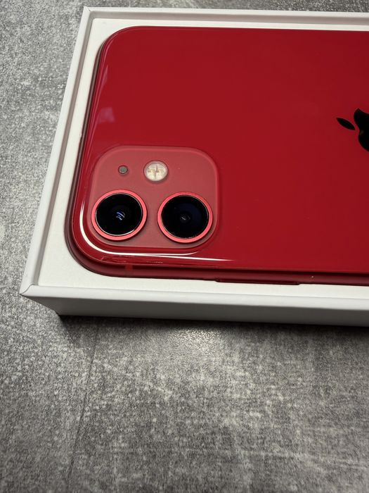 Iphone 11 64GB Product Red