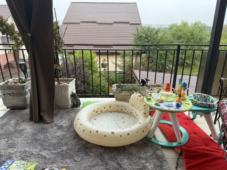 Apartament in duplex situat cartier privat in Bujoreni, str Prieteniei