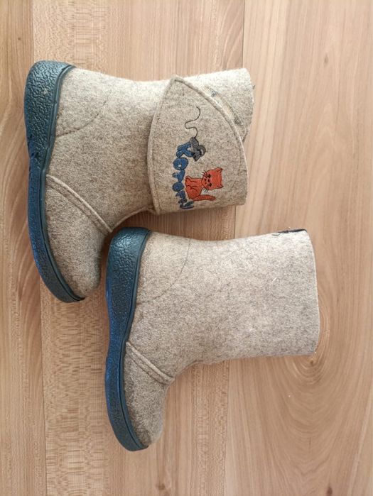 зимние сапожки валенки