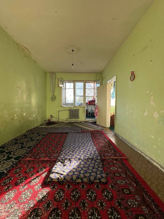 2 xona Kvartira sotiladi Yashnabot tumani Panilni bozor oldida