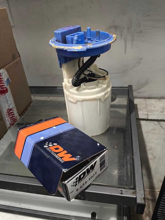 Pompa benzina Deatschwerks DW65V 256 lph pt VAG
