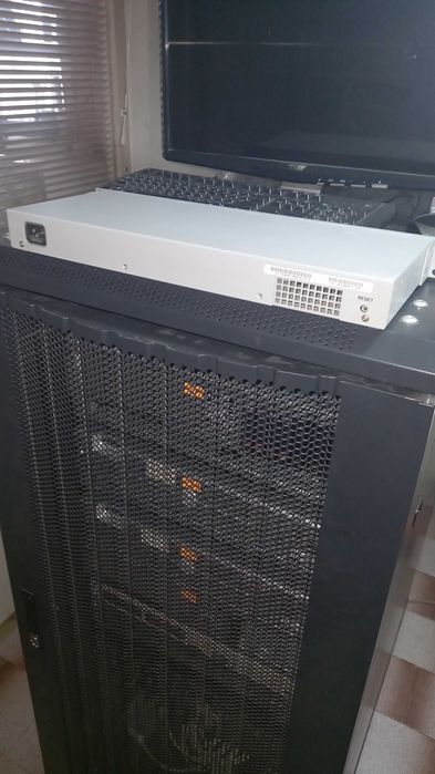 Allied Telesis Switch - Allied AT-8024GB Суич