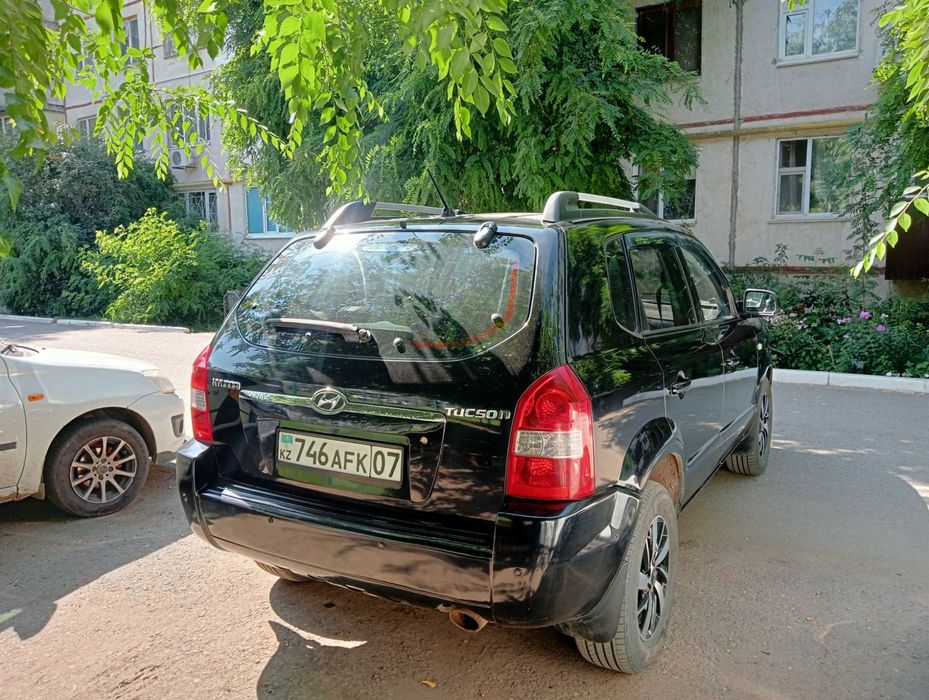 Продам Хендай Туксон 2005г.